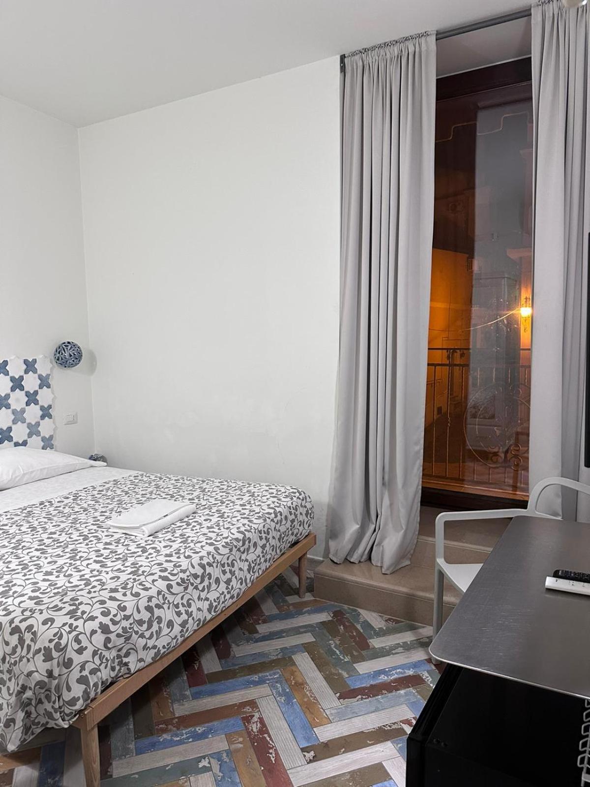 Forentum Suite Lavello Buitenkant foto